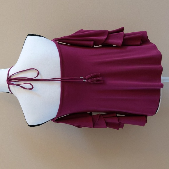 WHITE HOUSE BLACK MARKET OFF THE SHOULDER TIERED TOP SIZE 0 - Picture 4 of 5